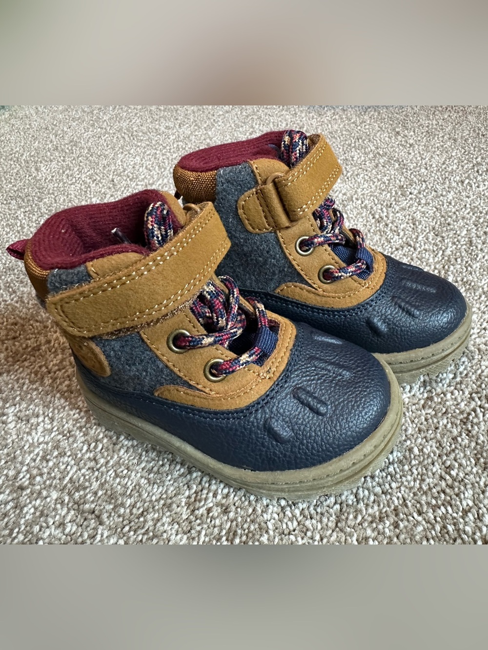 Carter’s Boys Snowboots